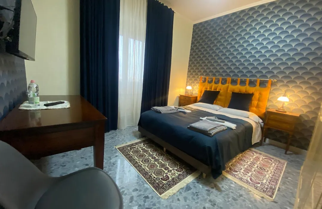 Cinecittà Room-1